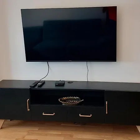 Apartman Kej Danube Lux Free Garage